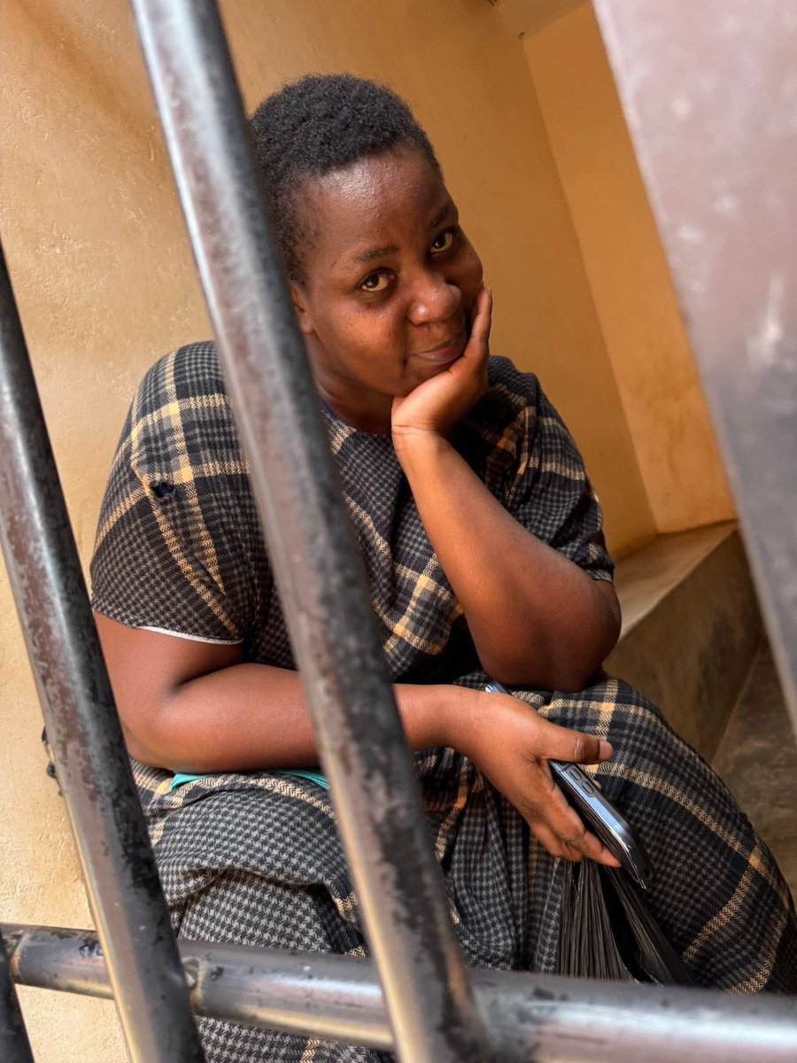 BOBI WINE tweet media