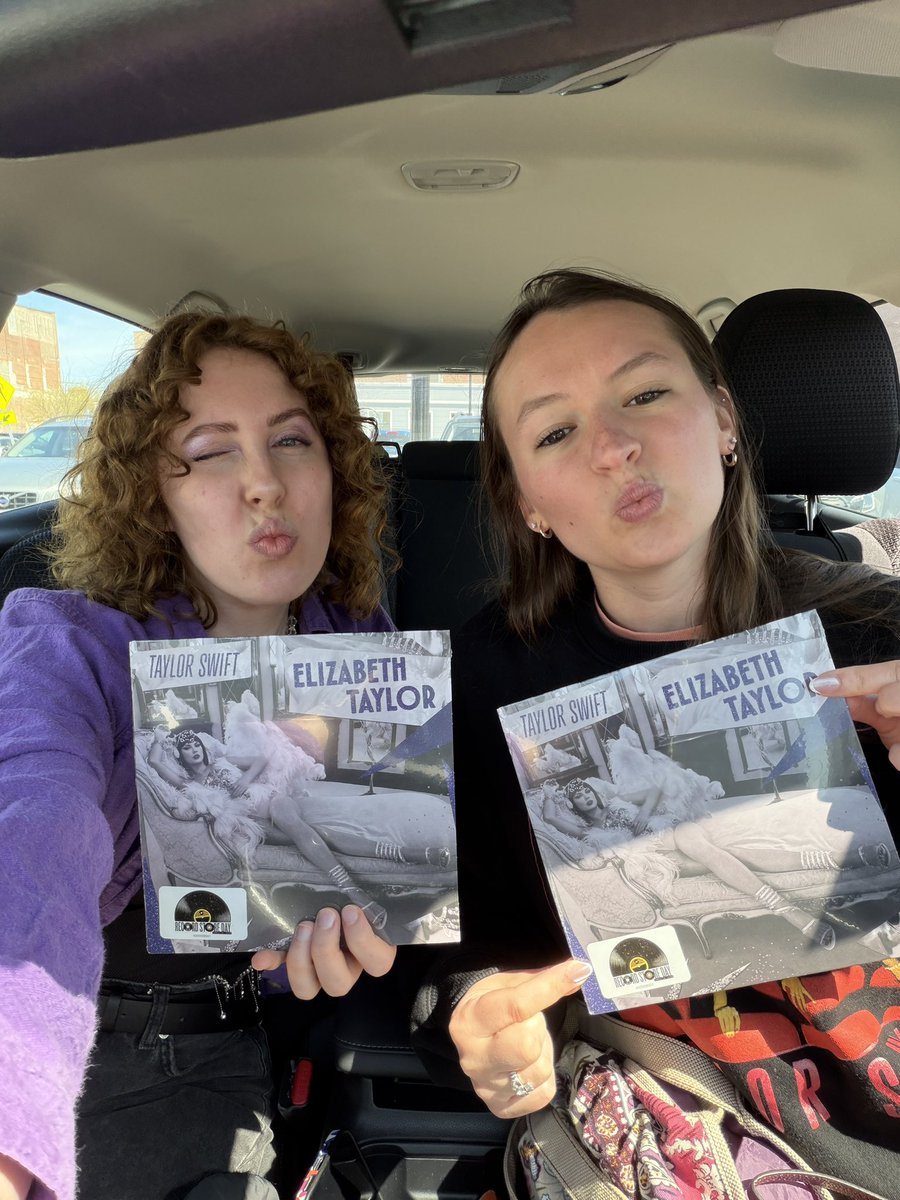 karen❤️‍🔥 tweet media