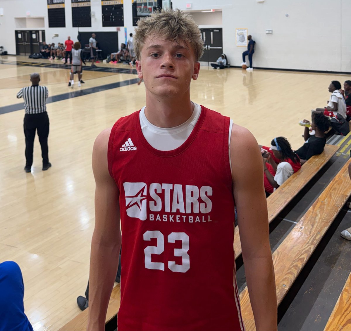 Upward Stars Columbia tweet media