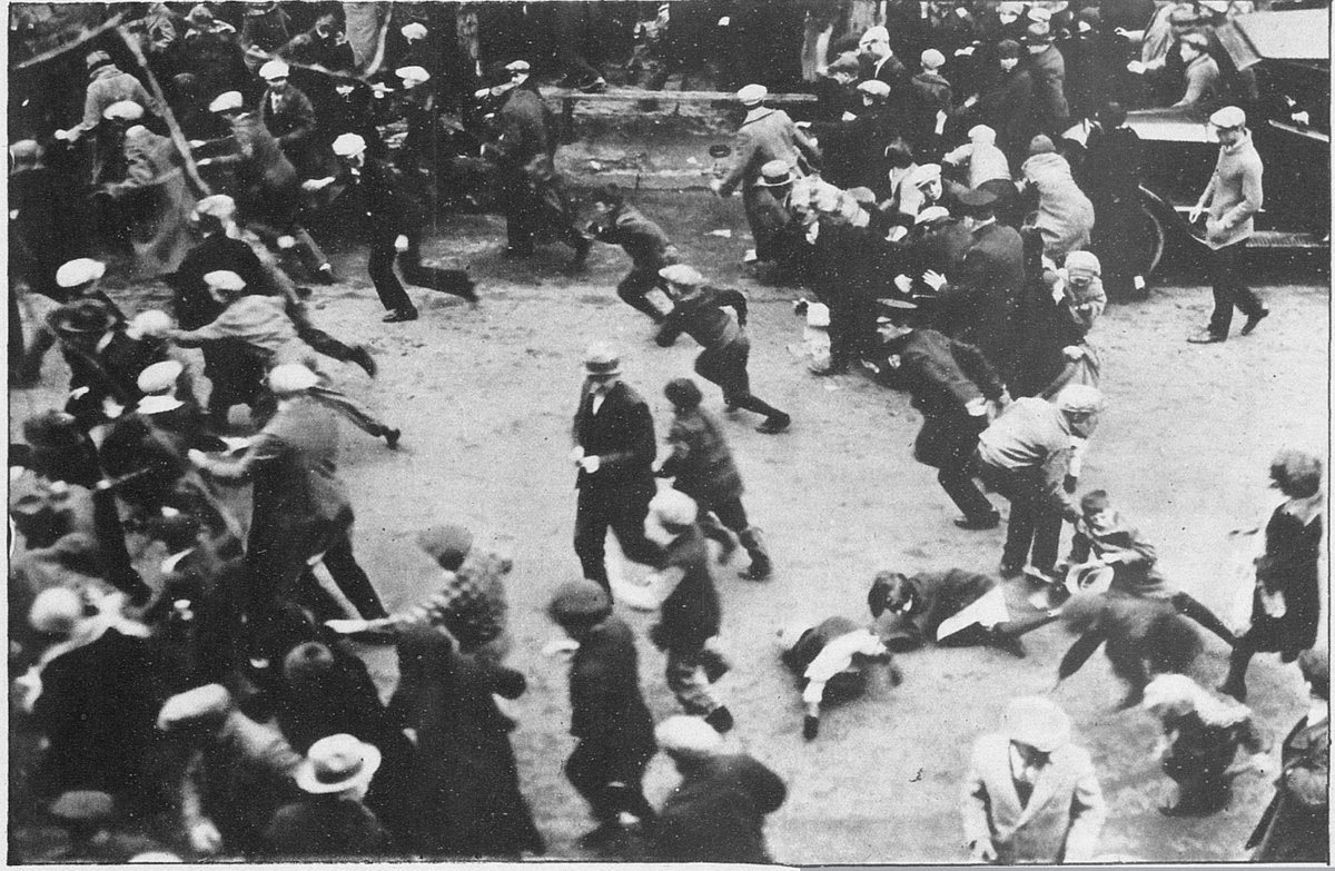 1926 Live tweet media