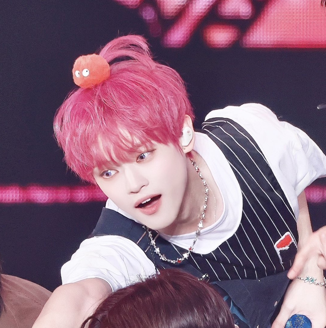 kinda rest 😼 tweet media