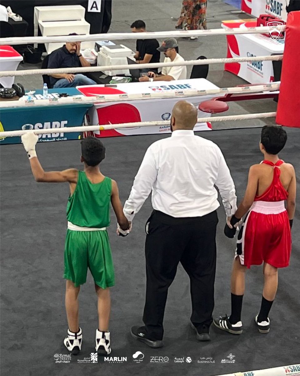 alansarksa's tweet photo. بقيادة المدرب عبدالرحمن المولد (عبادي) 🥊
يحقق فريق الملاكمة إنجازًا مميزًا في بطولة المنطقة الغربية والجنوبية : 

🥇 زينة أحمد يسيري
🥇 محمد خالد واصل
🥈 جوان عبدالله القرافي
🥉 زياد خالد واصل

أبطالنا فخرنا .. والقادم أجمل بإذن الله 💚

#نادي_الأنصار https://t.co/Df5n78oF53