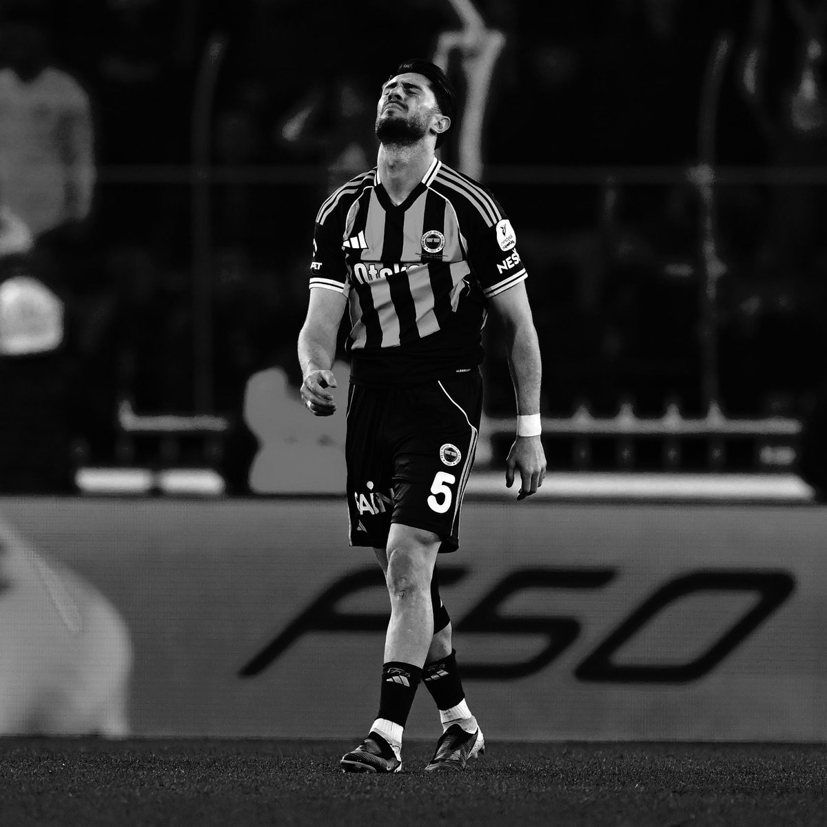 Lefter Çubuklusu tweet media