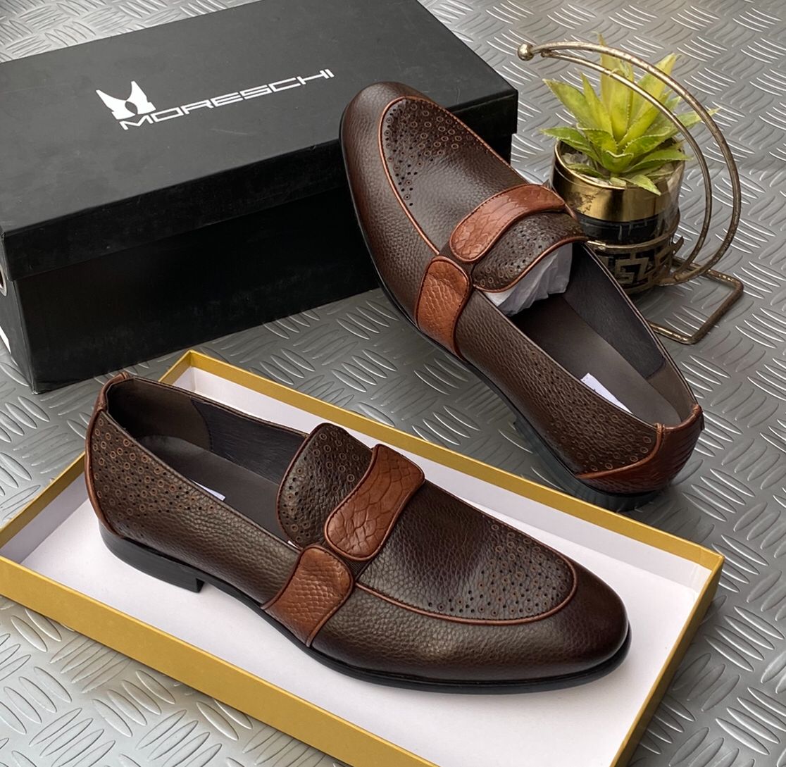 Ishaqsonll's tweet image. Please don't skip without reposting my hustle
Price N90,000 each 
Location kaduna 
Delivery nationwide 
WhatsApp via wa.me/08138281457

#realmadridatleti #mybratha #kaduna #abujawedding