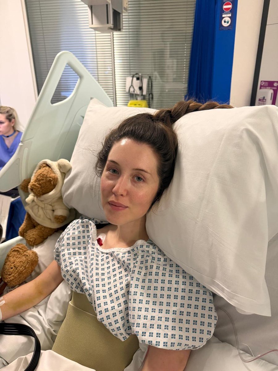 aliya_Hshah's tweet image. ‘Paramedics thought I was having a panic attack, but I was paralysed by a #stroke’ independent.co.uk/news/health/sp… “They’re not sure exactly why it happened, but they believe a fragment from my disc came loose from my spine and entered my vein, and blocked the blood flow to the spine,”