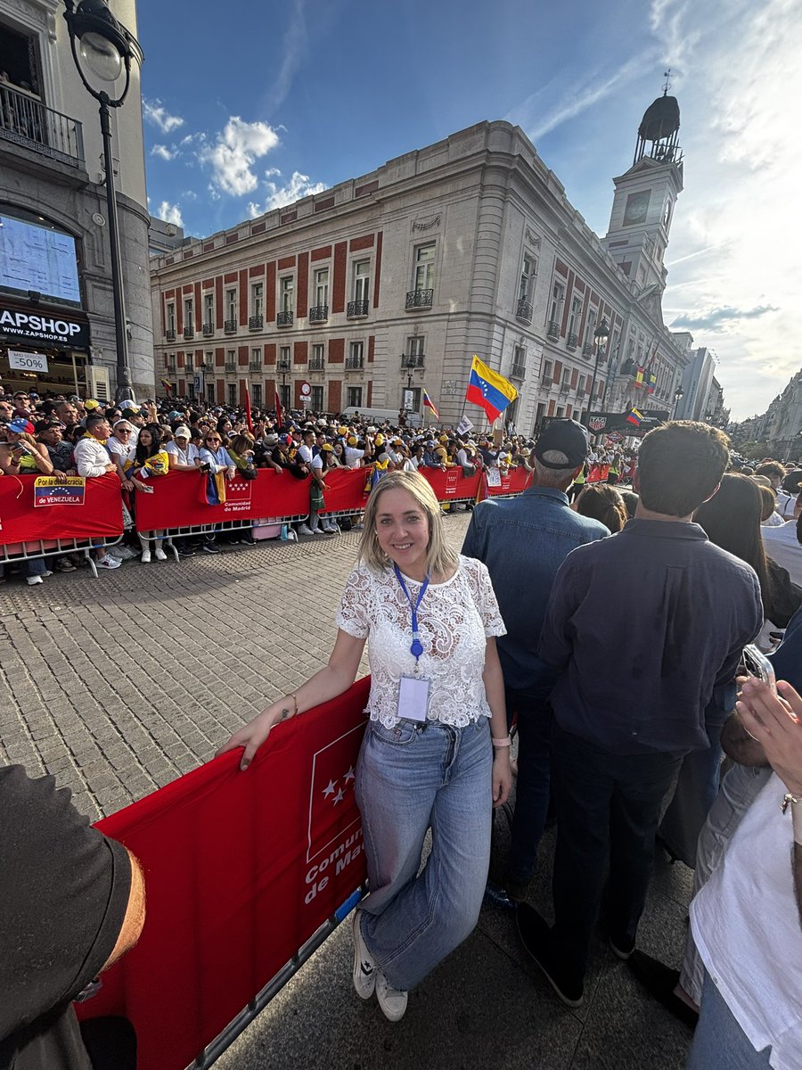 𝑴𝒆𝒍ania🩵 tweet media