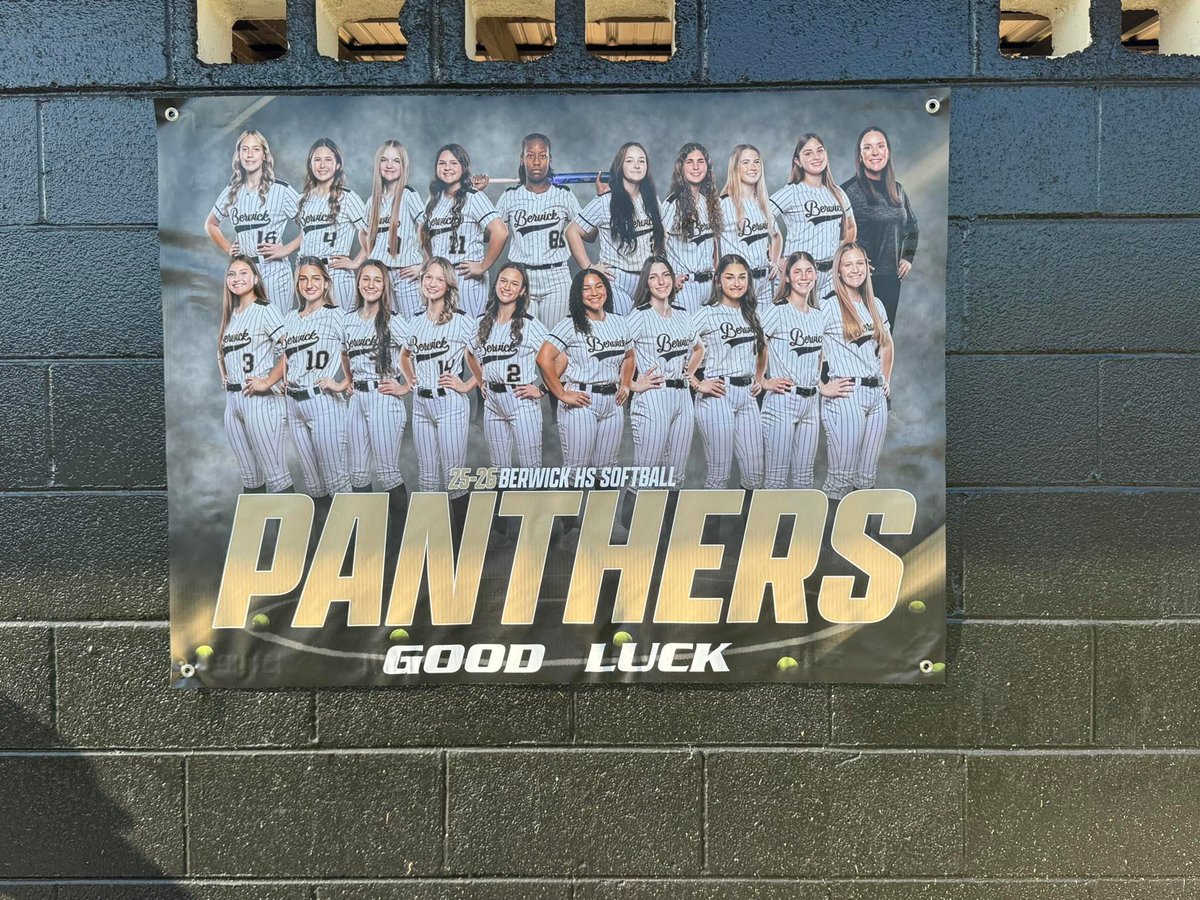 madidiboll2027's tweet image. Got that “W” against Westlake.   Up next on the road to Sulpher is Marksville.   Let’s go Panthers #BHS 🖤🥎💛 I am #44 

@UNITED_18U @United16Nat  @GeauxPrepsLA @courierchris @TopPreps @BallGirlSports @MikeCoppage1 @Softball_Home @446Sports @Softball_Alley @SBRRetweets