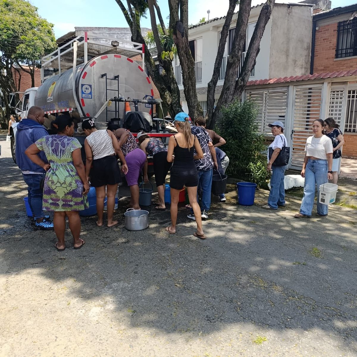 EMCALI 🇨🇴 tweet media