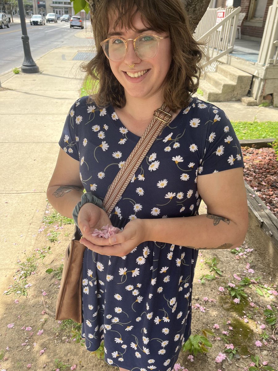 Sweetie!! 💚🌻🦌 tweet media