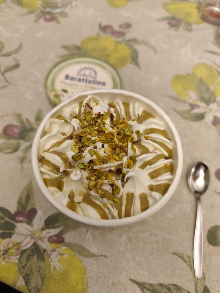 ccombercat🥒 tweet media