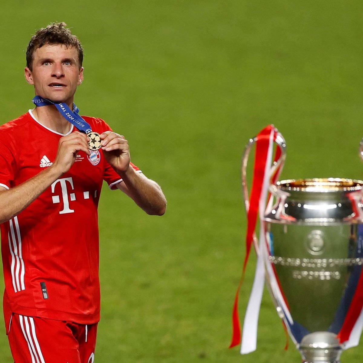 risi ˚˖𓍢ִ໋❀ tweet media