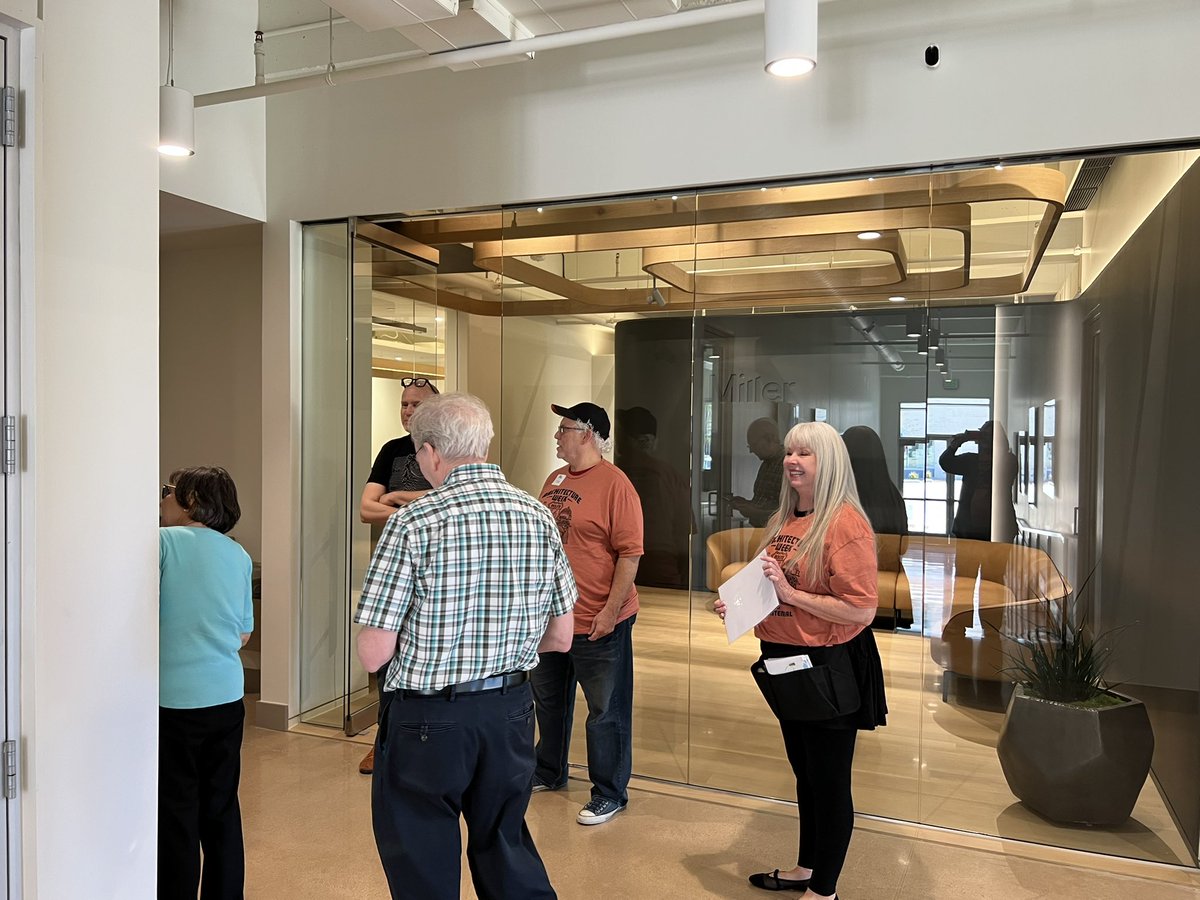 AIACOC's tweet image. We’re enjoy sharing architecture with everyone today! #archtour26 #architecture #architects