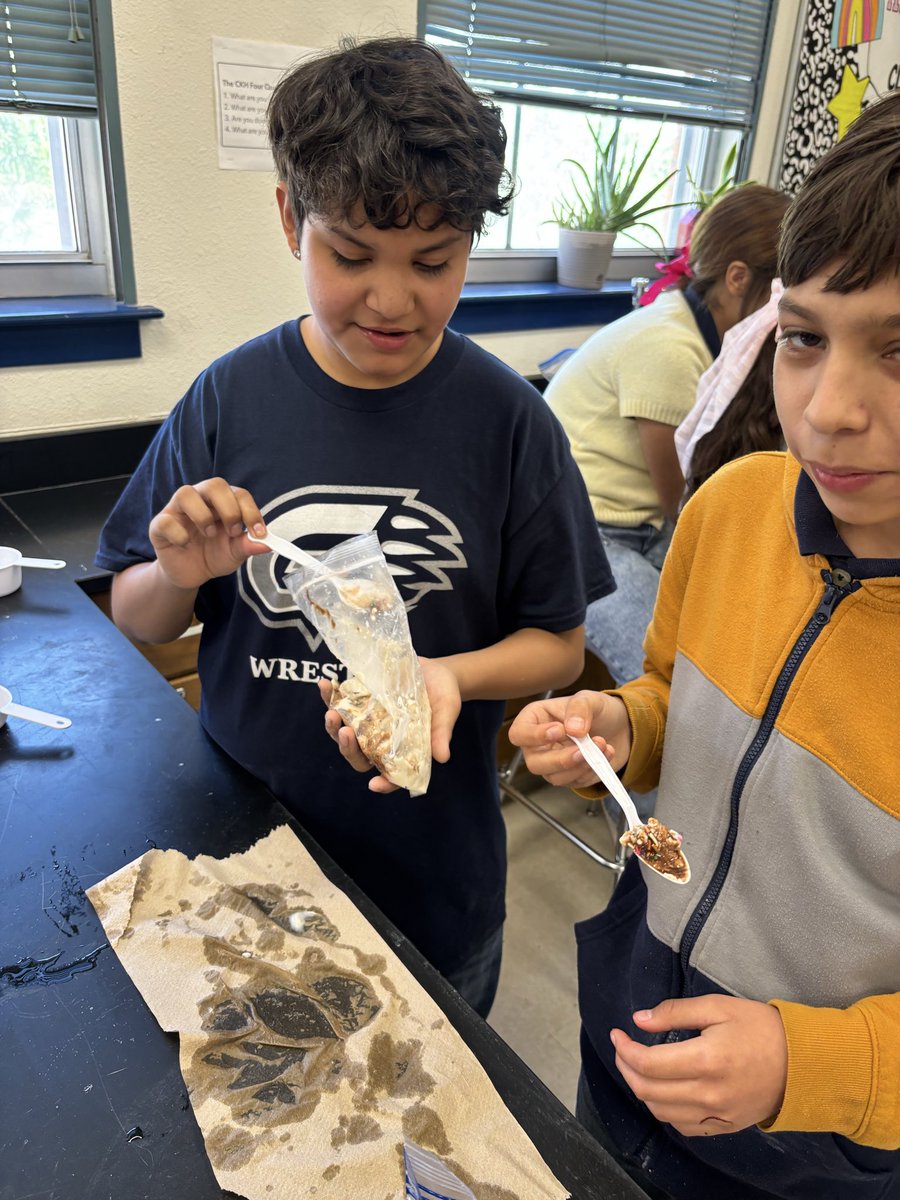Guillen_Middle's tweet image. Sweet success! 🍦 Our 8th graders celebrated finishing the STAAR test by making their own ice cream—because hard work deserves a cool reward! Proud of their effort and resilience! #AccountabilityEqualsLove #BreakTheCycle