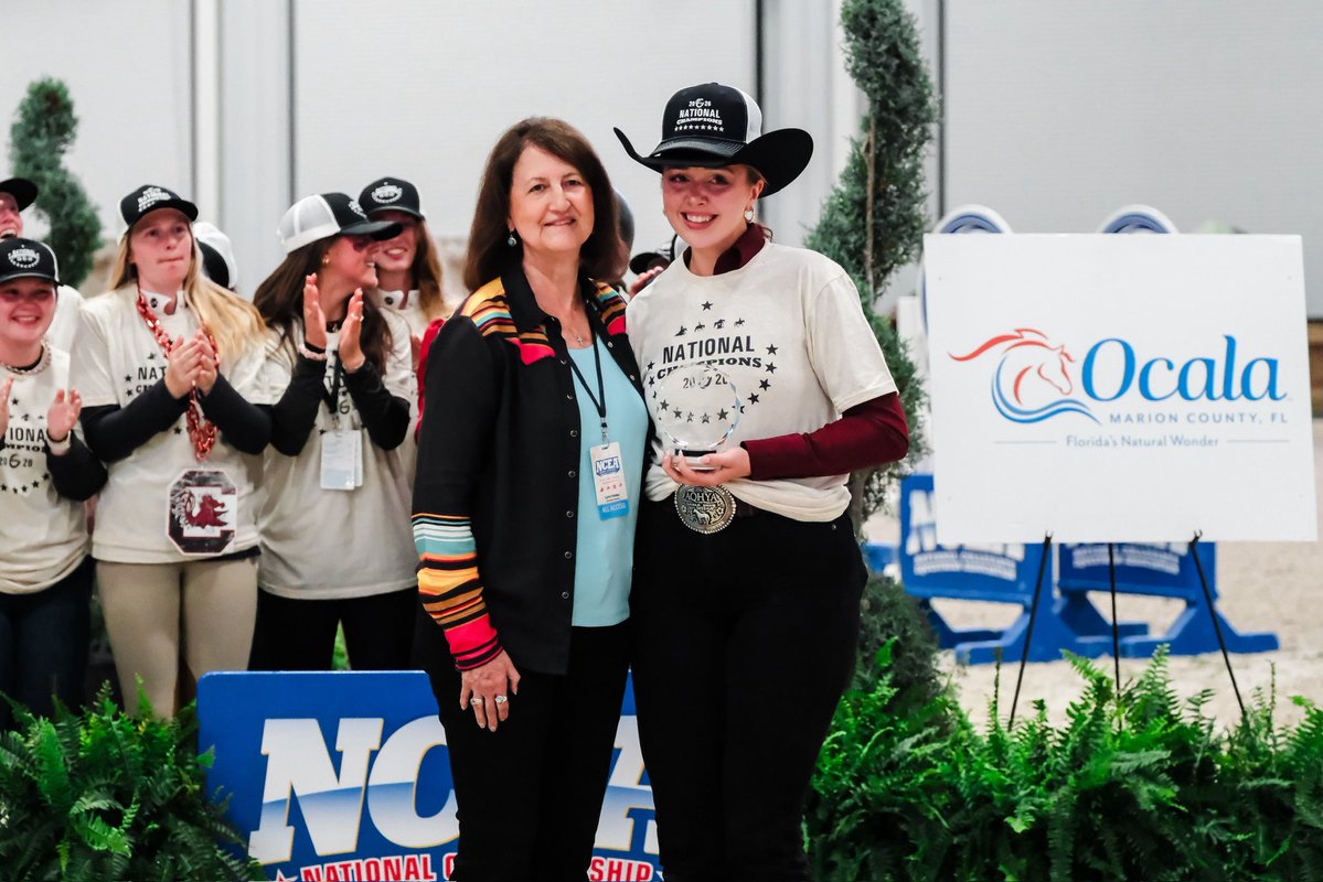 GamecockEQ's tweet image. 🏆 YOUR MOPs 🏆

Natalie Jayne - Flat
Alexis Potts - Horsemanship
Emily Patton - Reining