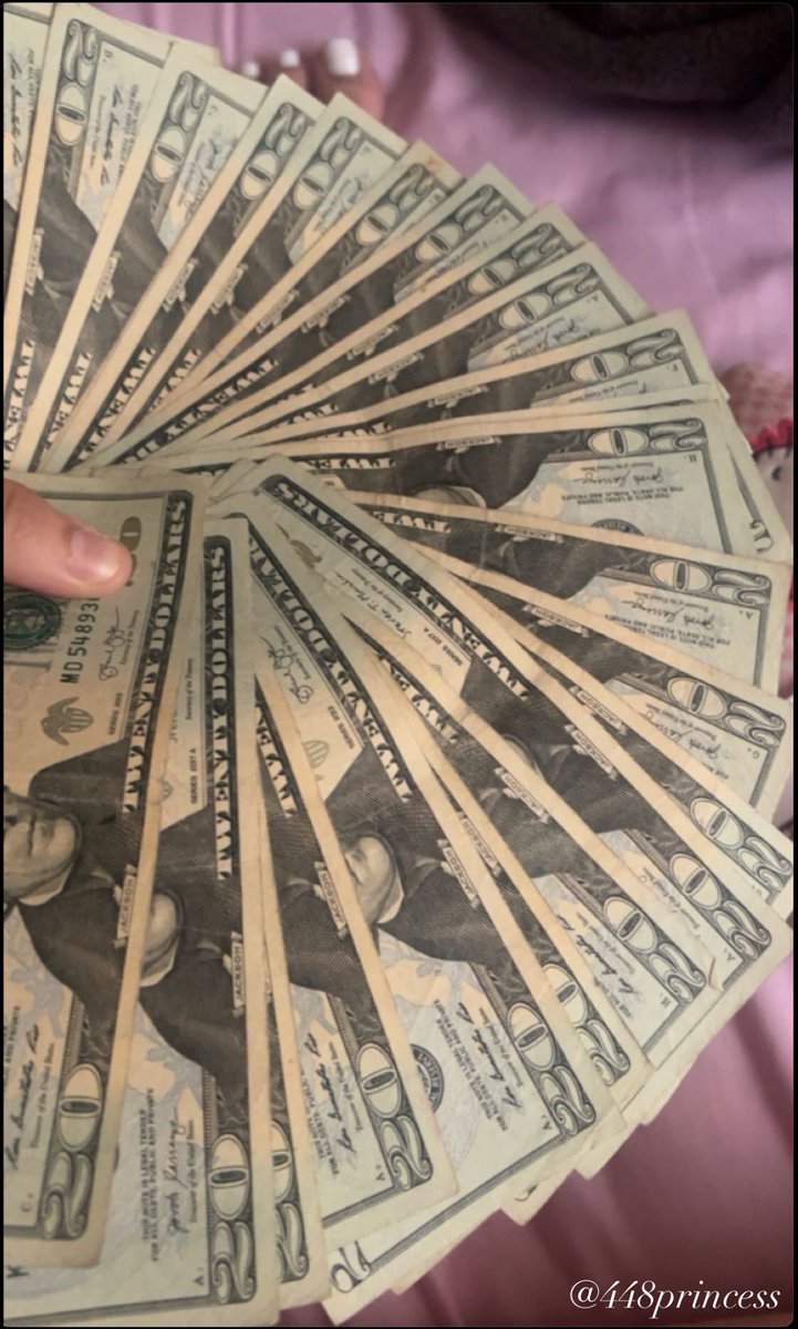 448princess's tweet photo. i love being spoiled 💰🎀 #sugarbaby #daddysmoney https://t.co/53K9CRCv0S