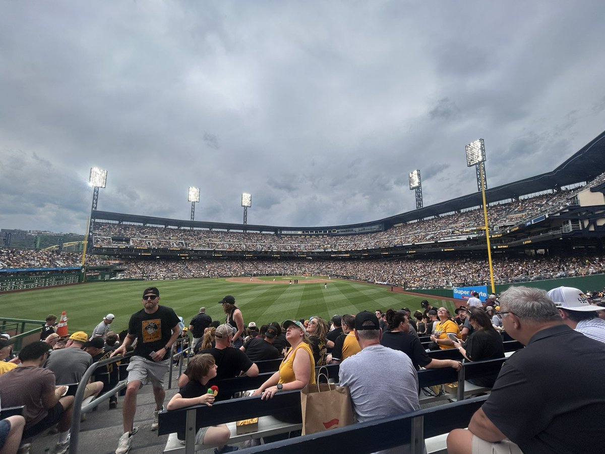 Reginald Beanstalk tweet media