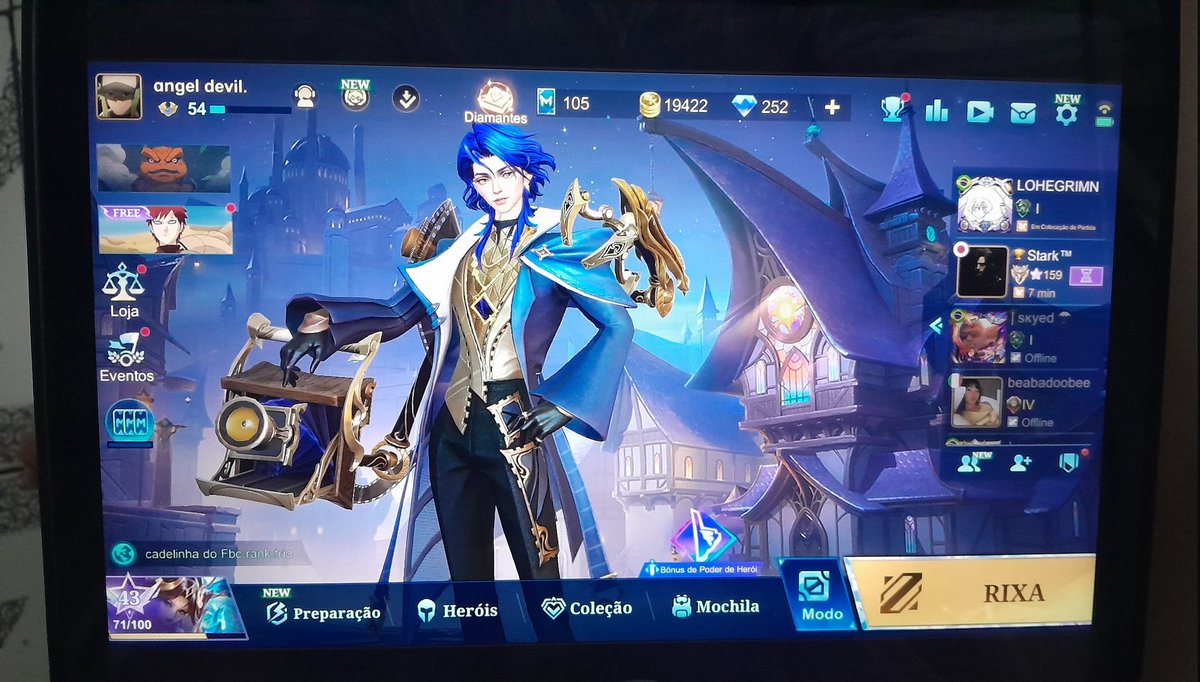 logiais's tweet image. tentar me acostumar no tablet pq o celular esta morrendo #rip