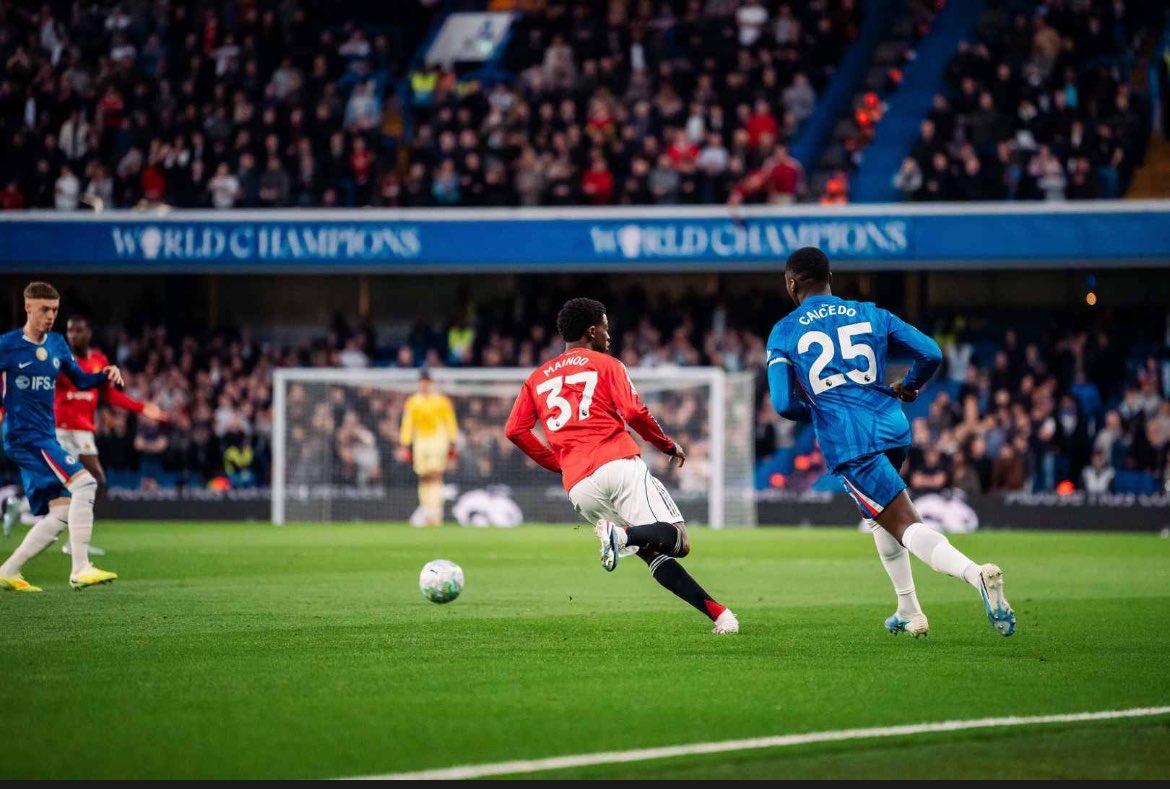 Kobbie Mainoo’s game by numbers vs. Chelsea:

100% final third pass accuracy 
95% pass accuracy 
68 touches 
21 carries 
5 ball recoveries 
3 interceptions 
3 tackles attempted 
2 tackles won

Great to have him back. ✨