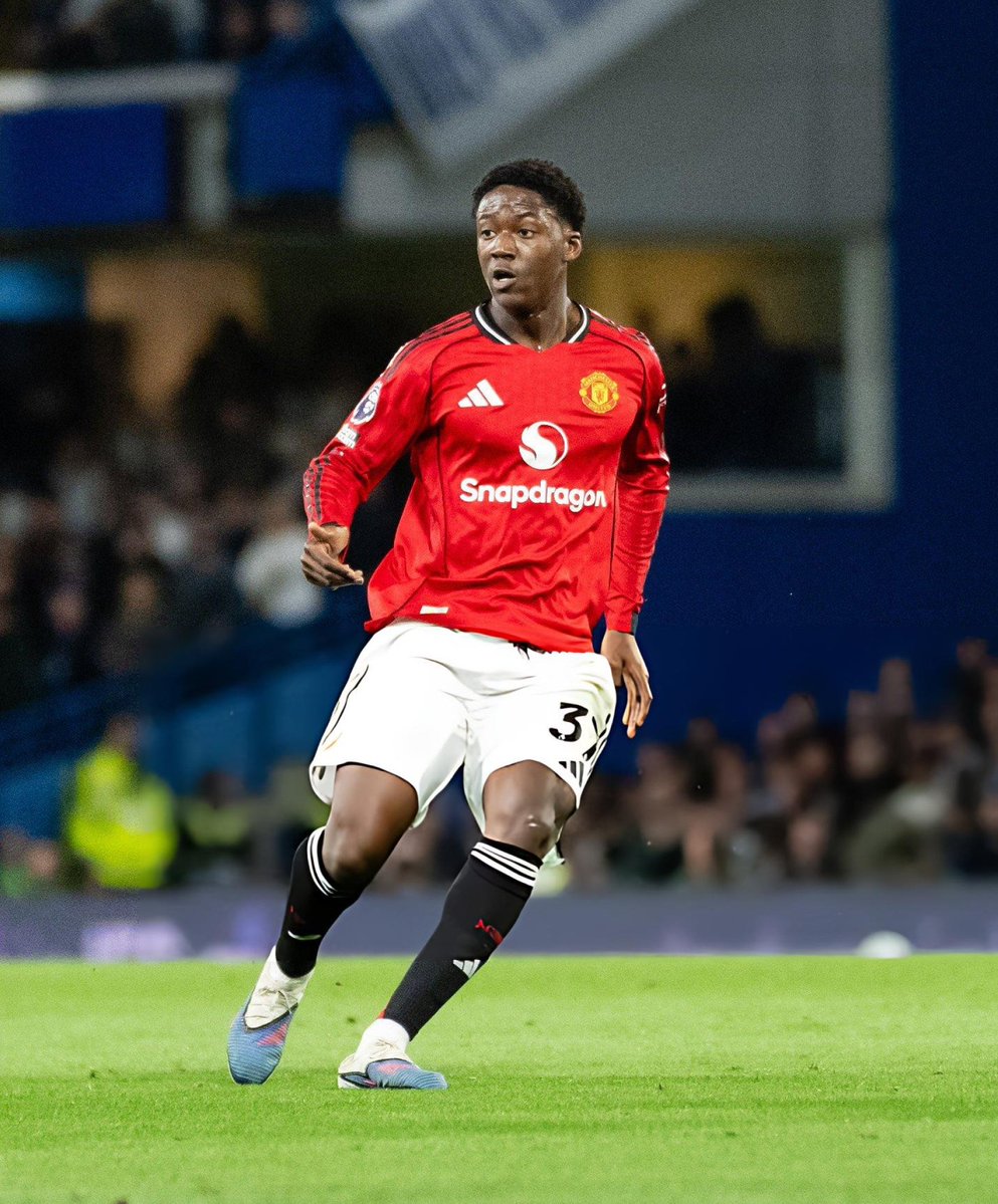 ssuh25's tweet image. مباراة خيالية من كوبي ماينو بسكت فيها كل مشكك بجودته واهميته للفريق

مانشستر يونايتد 1-0 تشيلسي
Manchester United 1-0 Chelsea

#CHEMUN
#RealMadrid |#Barca |#MUFC
#ريال_مدريد | #برشلونة |#مانشستر_يونايتد
#مانشستر_يونايتد_تشيلسي