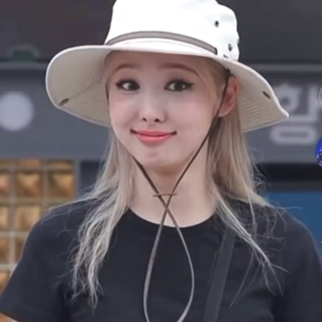 xo, my cybernita💿🩵 tweet media