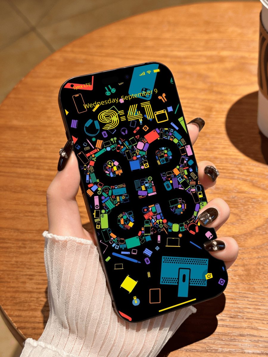 Universal Walls tweet media