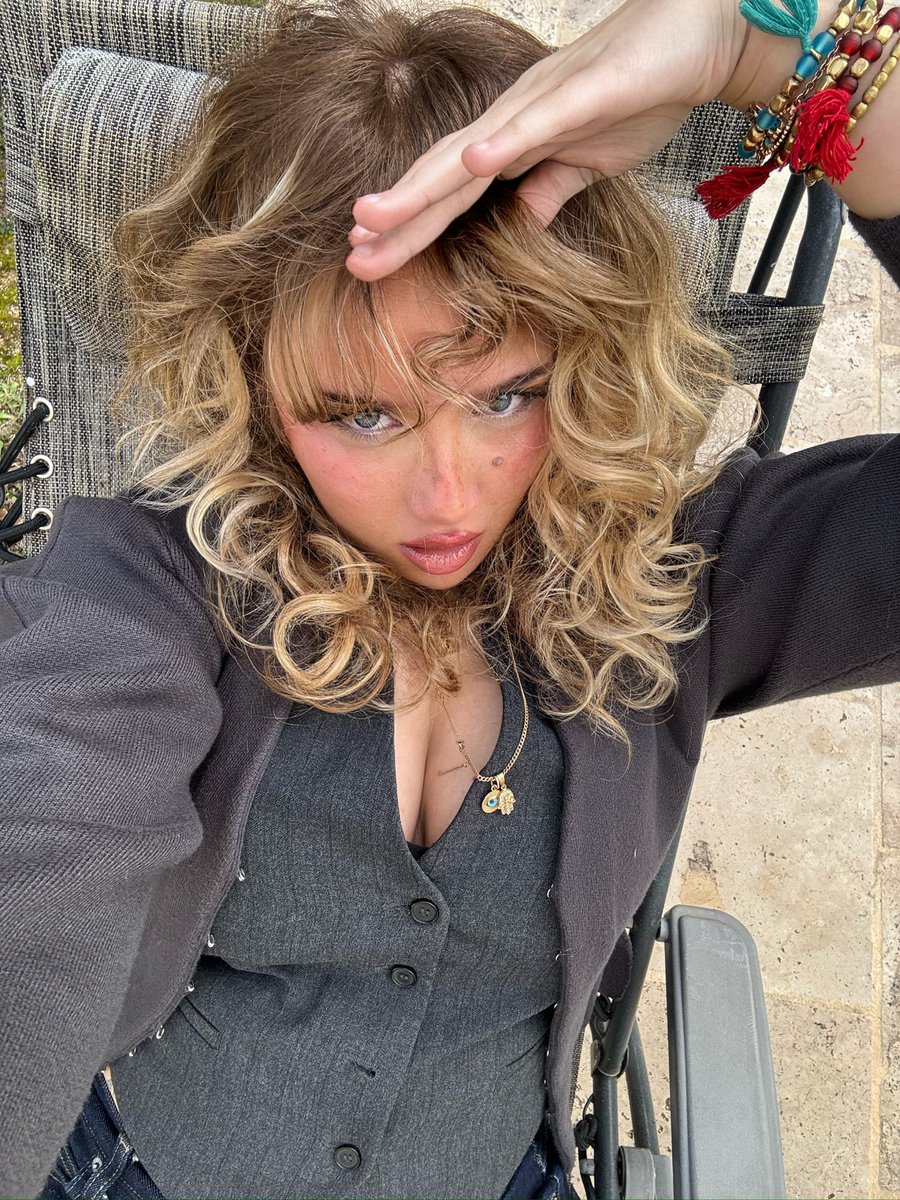 𖥨᩠ׄ݁.ི𒂭۪۪۪۪᳝۟ tweet media