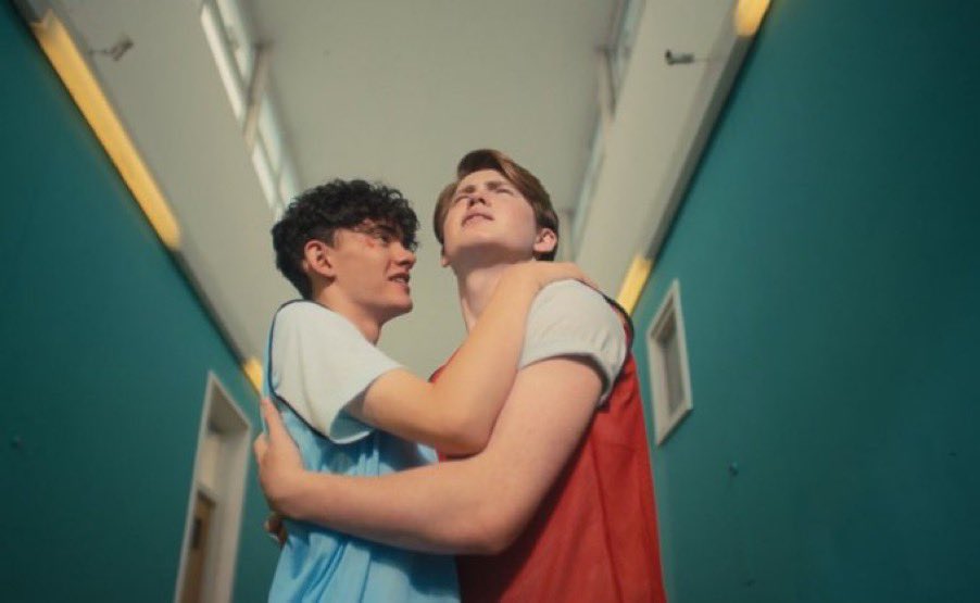 KIM FOSTER tweet media