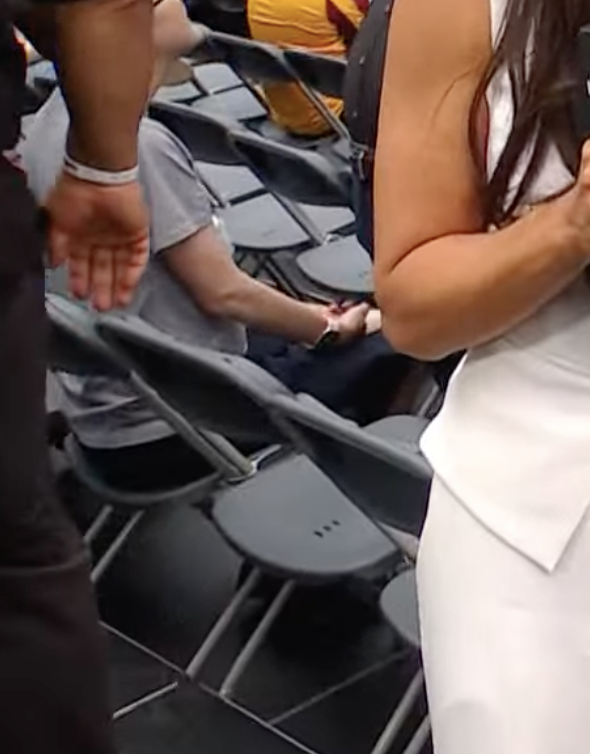 Markin' Out tweet media