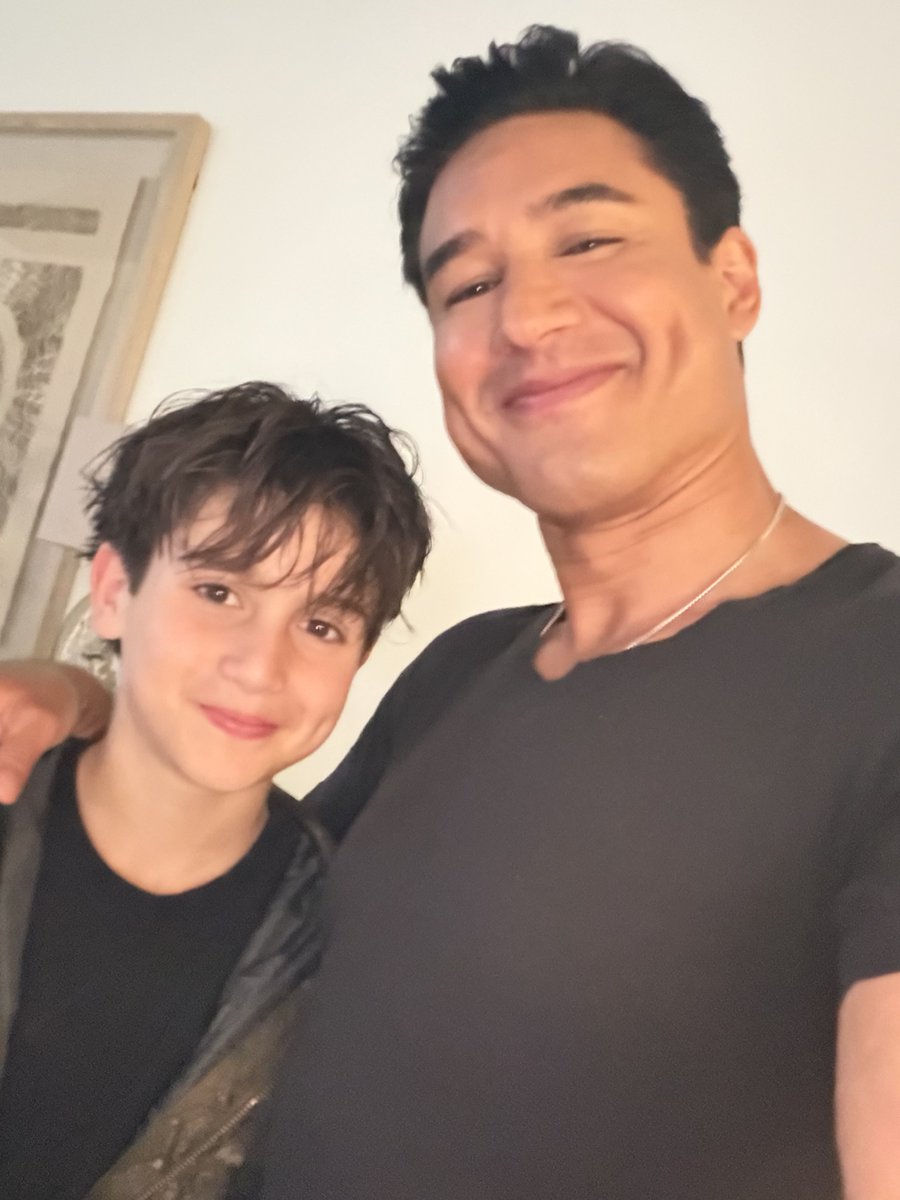 Mario Lopez tweet media