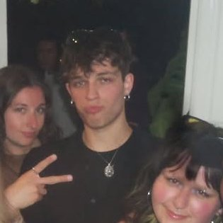 Dylus ✮ tweet media