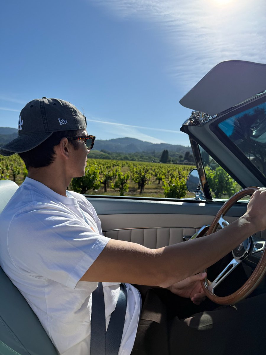 Alex Albon tweet media