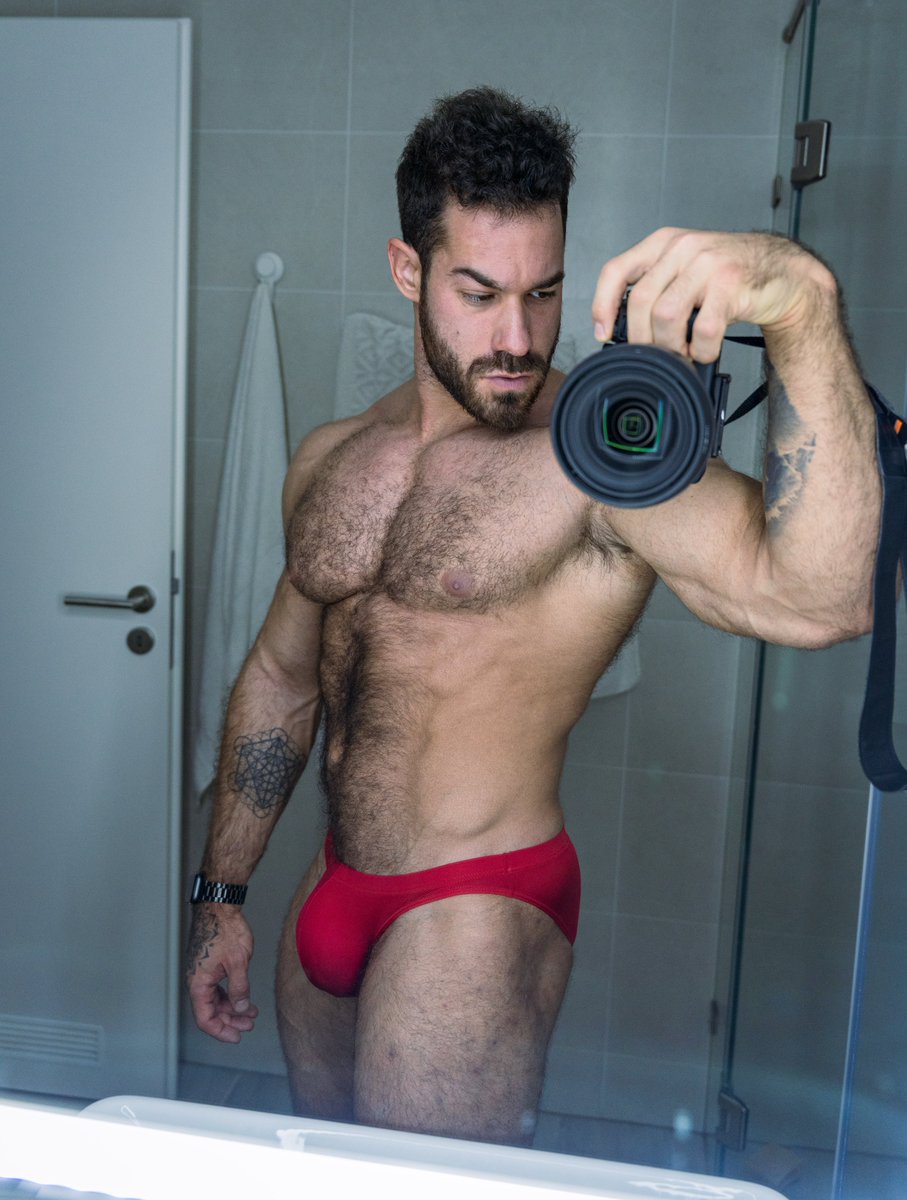 Big Oliver tweet media