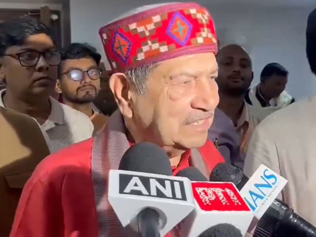 ani_digital's tweet image. "We are one nation": RSS leader Indresh Kumar highlights 'unity in diversity' after Constitution Amendment Bill setback 

Read @ANI Story | aninews.in/news/national/…

#IndreshKumar #RSS #Constitution