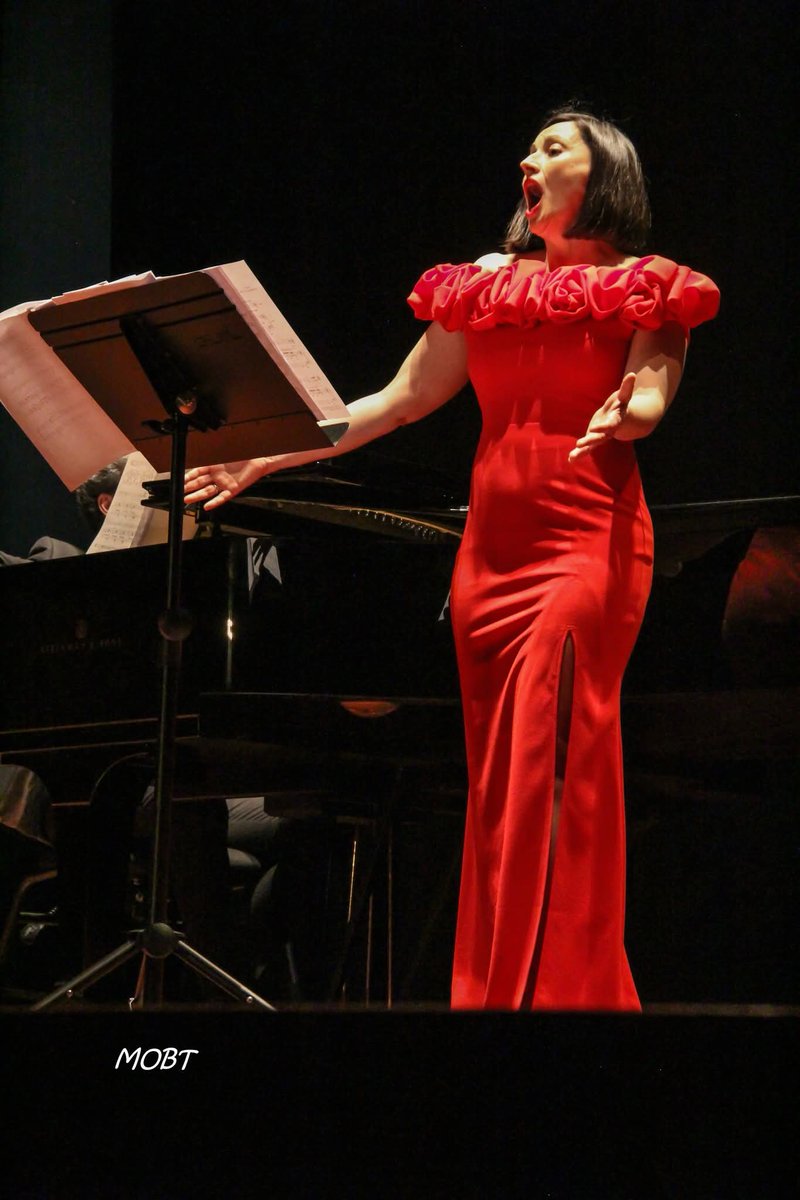 DuoEcos's tweet photo. Ecos, por @mobt6419 , de nuestro concierto "La voz de Falla", realizado en el XX Ciclo Maestros Internacionales 2026 de la Fundación Eutherpe, por el 15Oº aniversario del nacimiento y el 80º aniversario del fallecimiento de Manuel de Falla.
#eutherpe,  #150aniversariofalla https://t.co/IH8xrzE23P