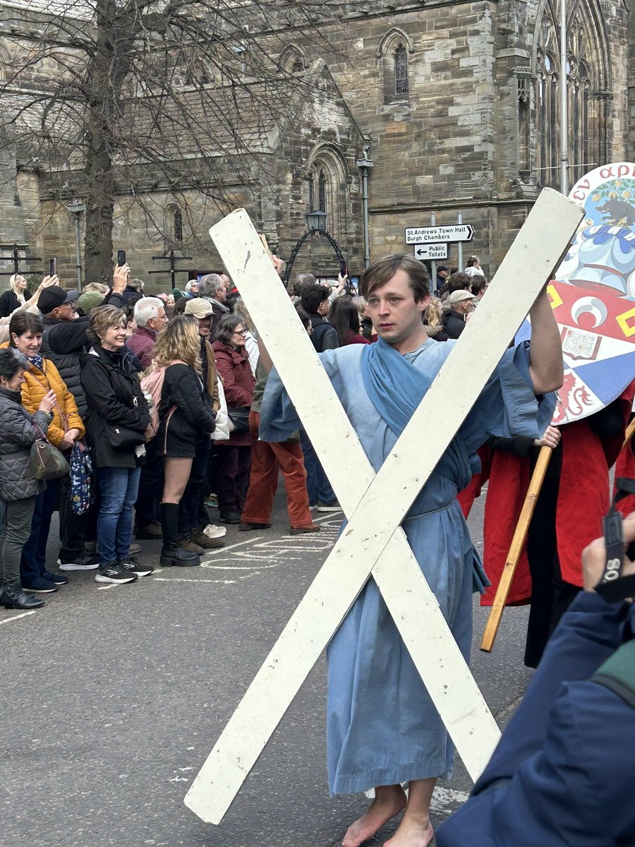 C_MAlexander's tweet image. Centuries of #standrews history celebrated at the 100th anniversary Kate Kennedy Procession this afternoon, organised by @univofstandrews students.