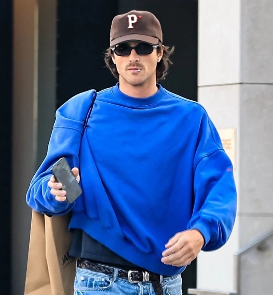 aileen ❦ tweet media