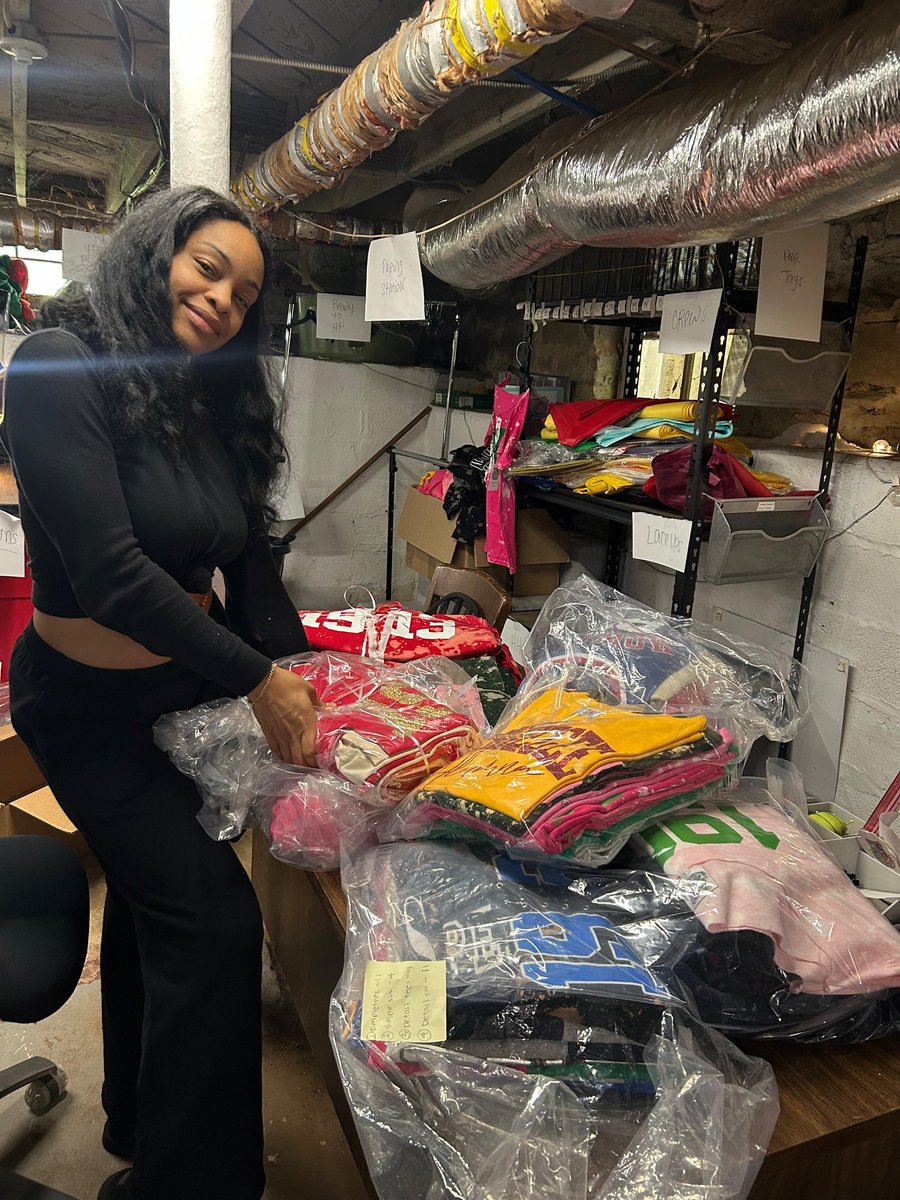 camicolaceUSA's tweet photo. Thank you Sandra Long! The HBCU News Store is officially open in Union Station, 50 Massachusetts Ave NE, Washington DC 💞 Shop @camicolaceUSA in store today! 🛍️ https://t.co/szaniNRrbC