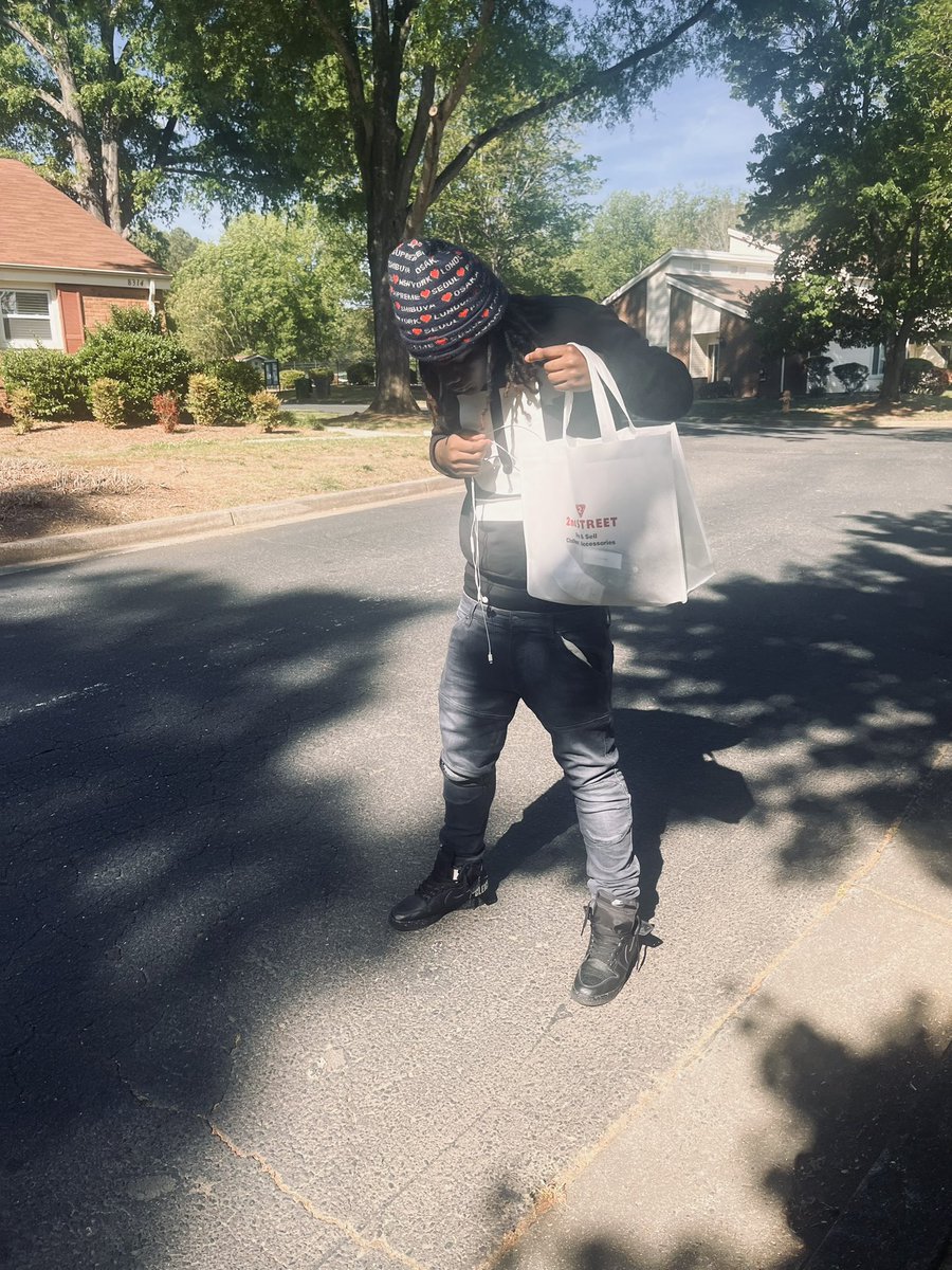 🩸🧟‍♀️ tweet media