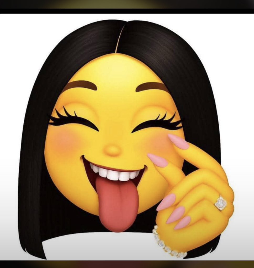 Dear 🌚 tweet media