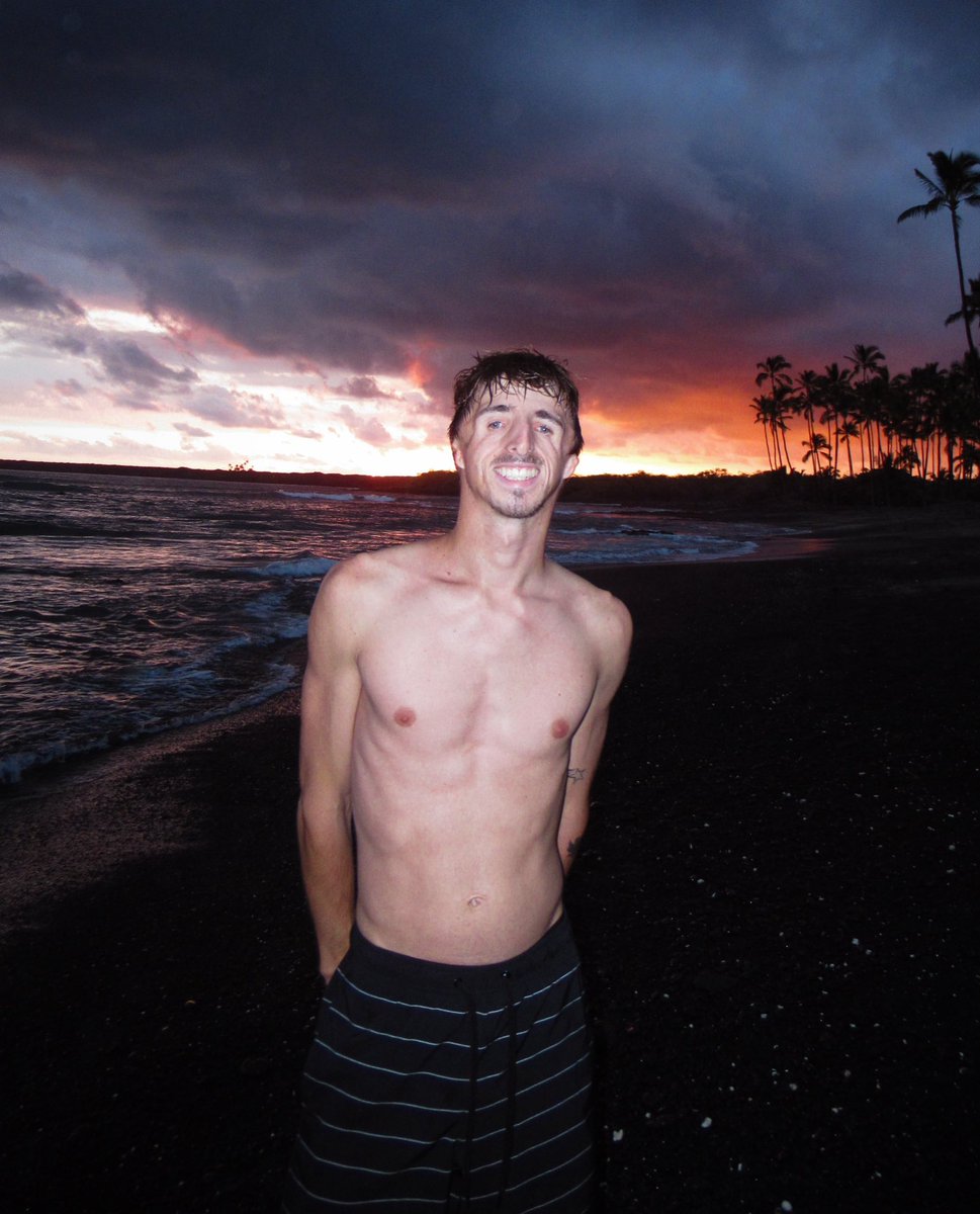 Zane Larson tweet media