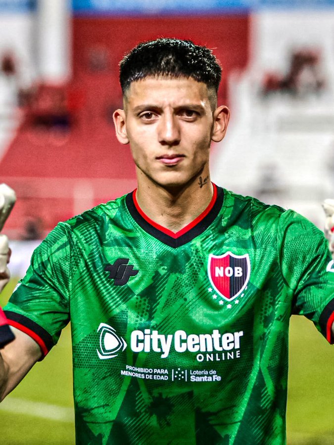 JORGE ❤️🖤 tweet media