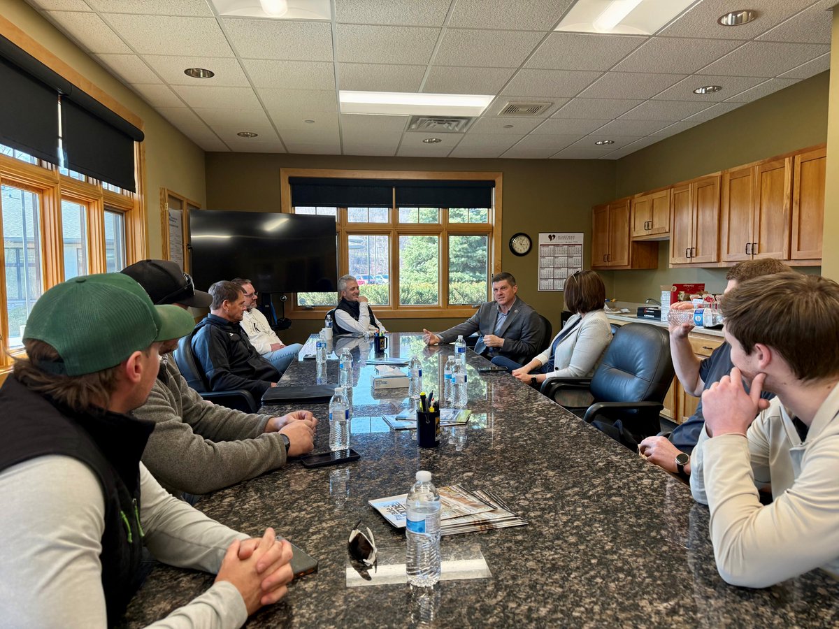 Congressman Brad Finstad tweet media