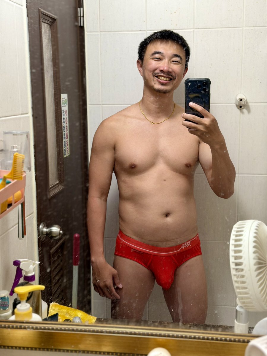 阿隆 tweet media