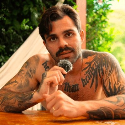 République tweet media