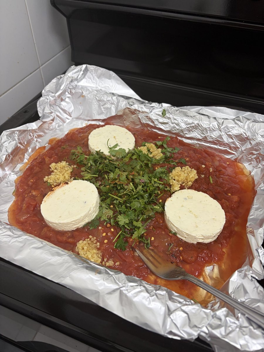 AnaBanana tweet media