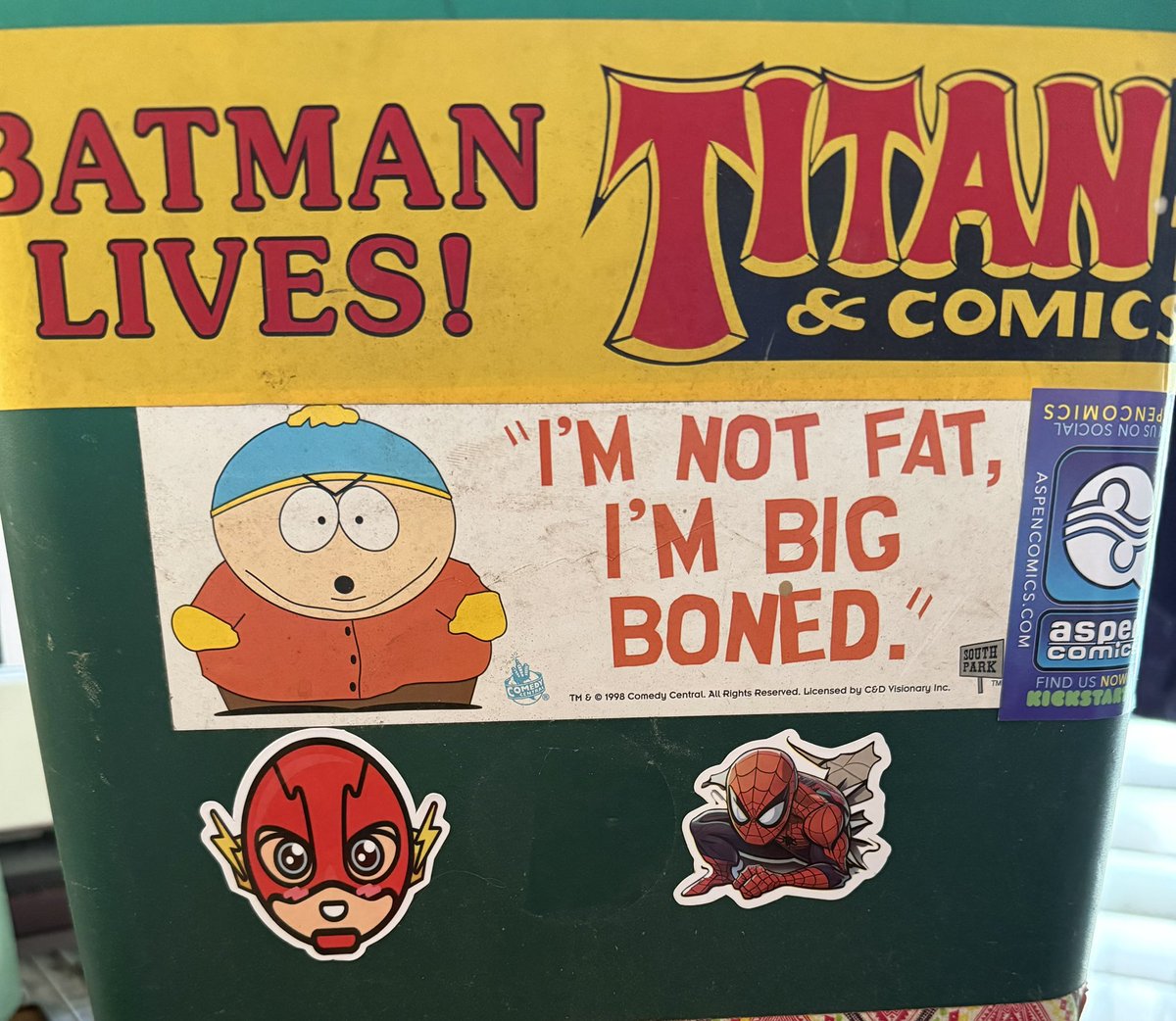 rsd4444's tweet image. 🚨 If you’re looking to promote your brand, your store, or your artwork, this is your chance!
Send me your stickers and I’ll add them.
Will post updates whenever new stickers get added.
DM me to get involved! 📩
#StickerBomb #TrashCanBillboard