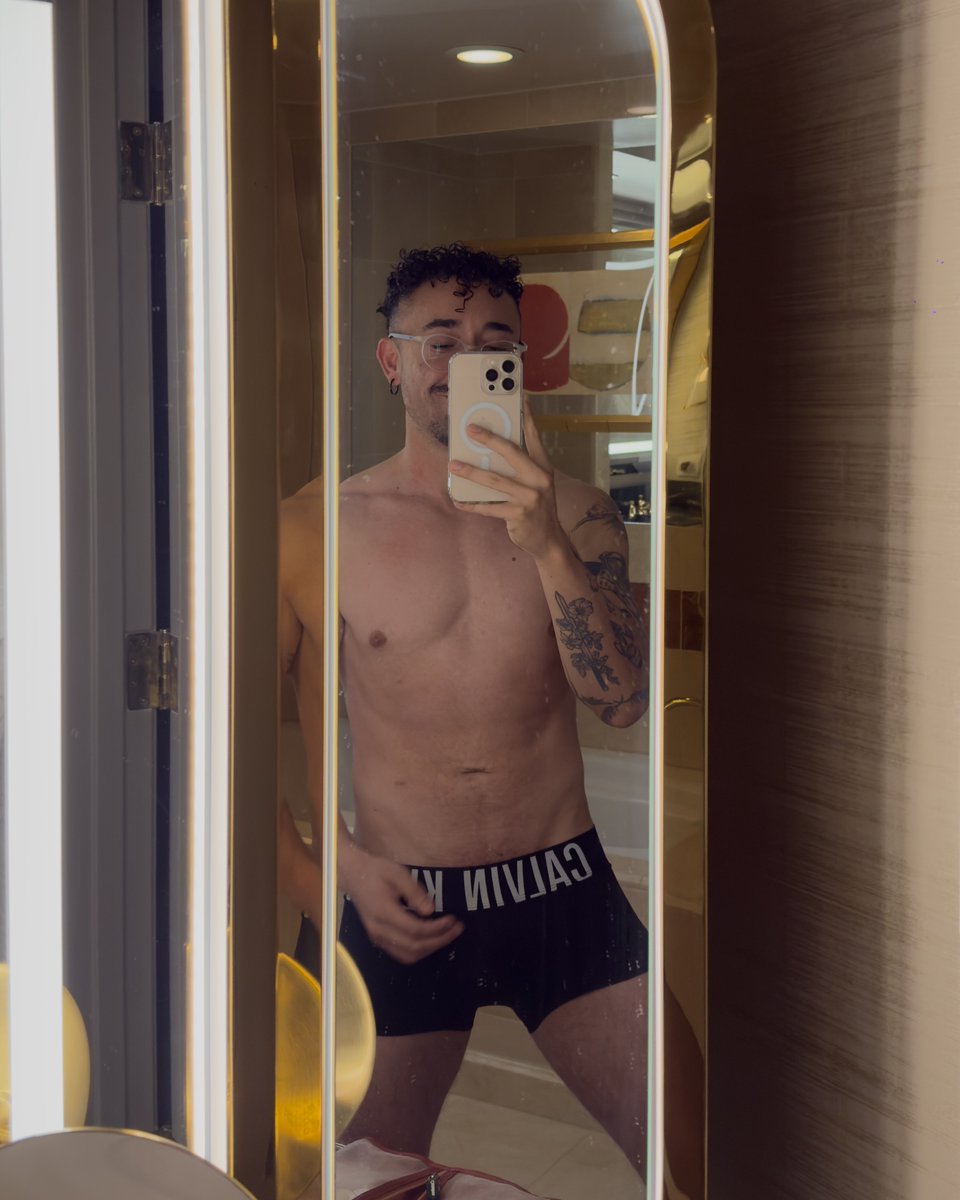 mejorllamaldany's tweet photo. A los pocos seguidores no bots que me quedan… síganme en insta mejor 👅

https://t.co/0BYtFI8lNJ 🔥❤️ https://t.co/g4zLIVMqOg