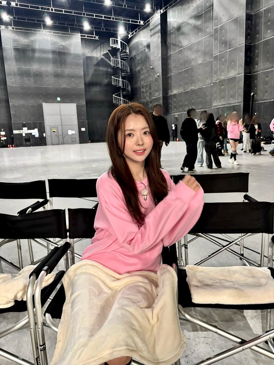 lnydaily_ina's tweet photo. 190426 Instagram post (1/2)

"Ang ang ang hwaiting!!☺️❤️"

📷: @/nayoung_lim

#LimNayoung #Nayoung #Nalang #임나영 #나영 #나랑 #IOI #아이오아이 https://t.co/ekGAW2qSXS