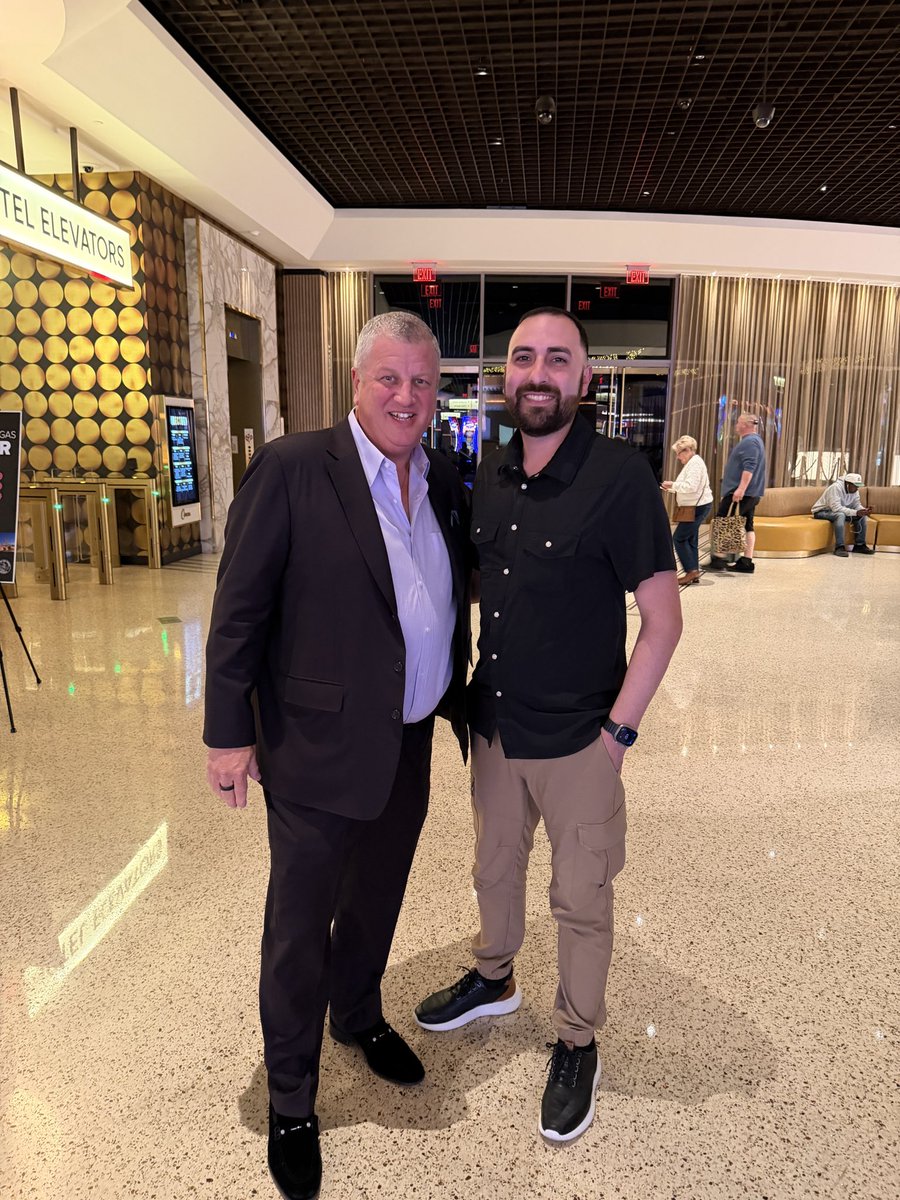 Honns_90's tweet photo. Great time in Vegas. Met Derek Stevens and Shane Helms. On to wrestlemania tonight! https://t.co/zV9uDQfWog