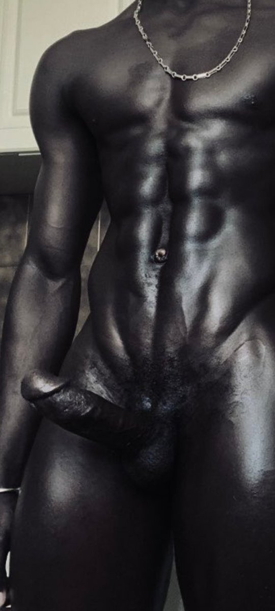 Salooby DXB tweet media